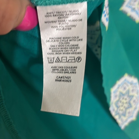 Loft Mixed Fabric Blouse Size XL - Picture 3 of 4